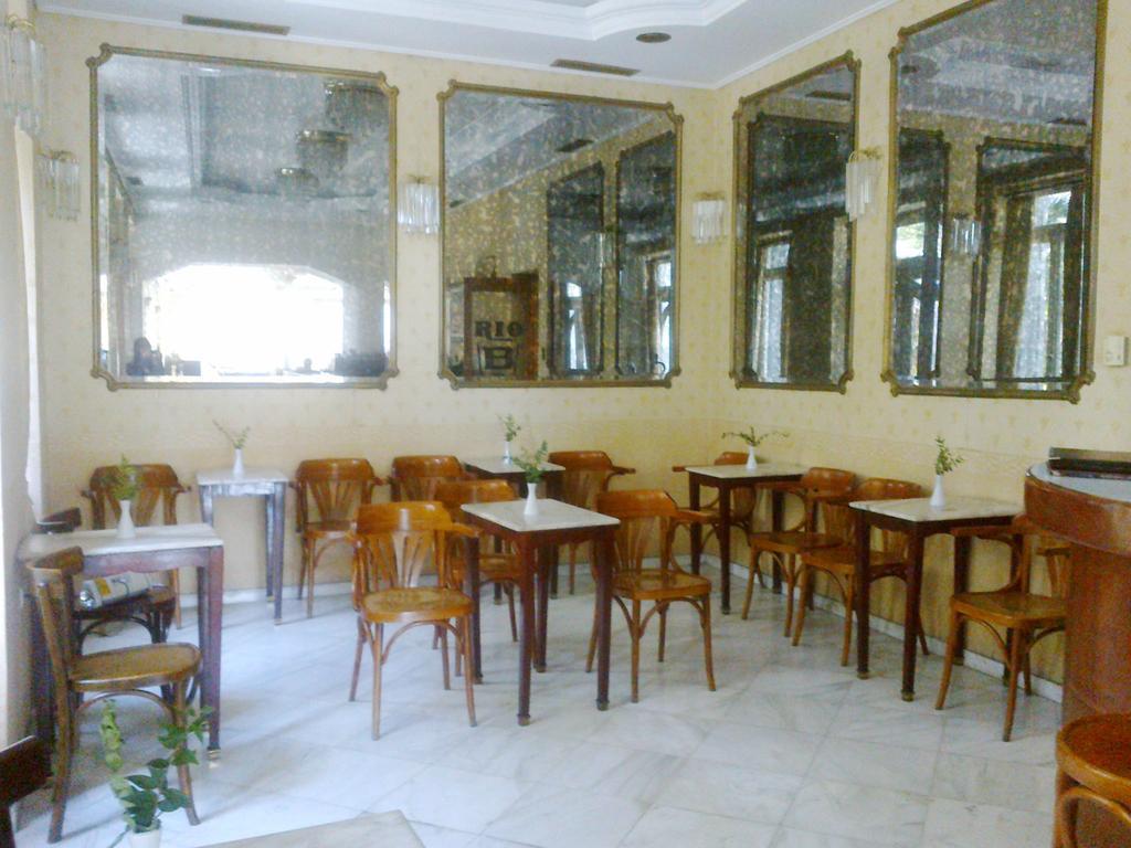Hotel Rio Атина Екстериор снимка