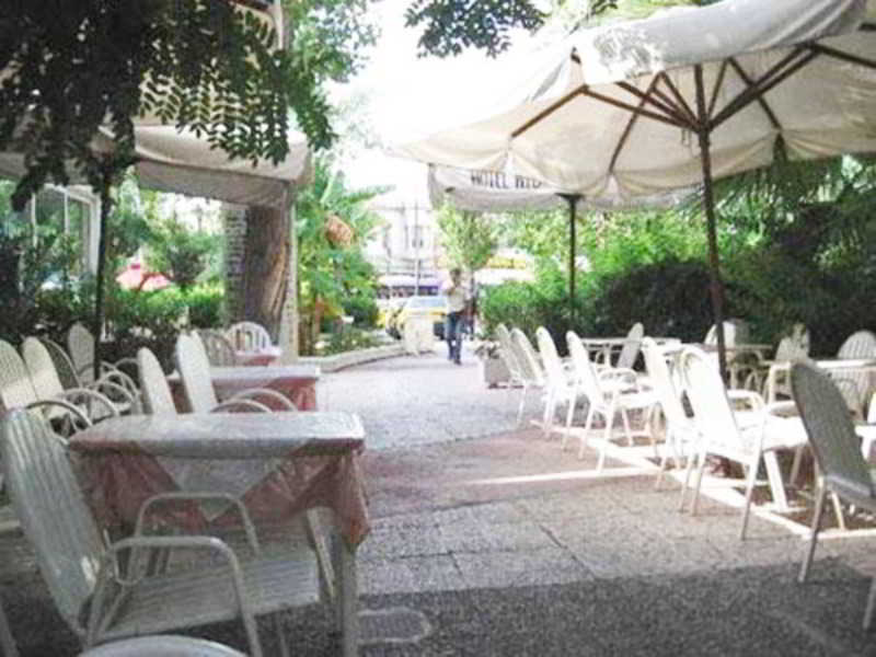 Hotel Rio Атина Екстериор снимка